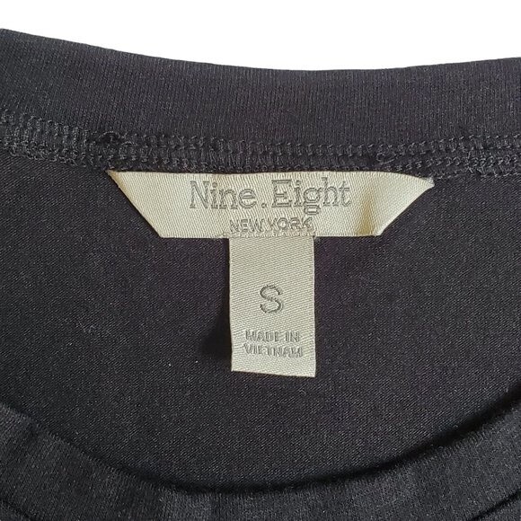 Nine.Eight Black Mixed Media Top with Banded Cuffs and Hem - Size Small - Picture 12 of 15